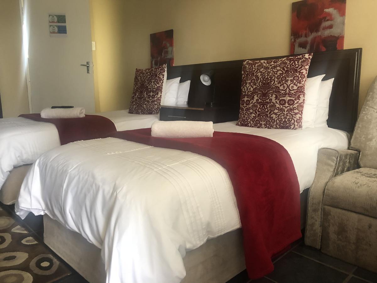 Mcbest Guest House Ермело Екстер'єр фото
