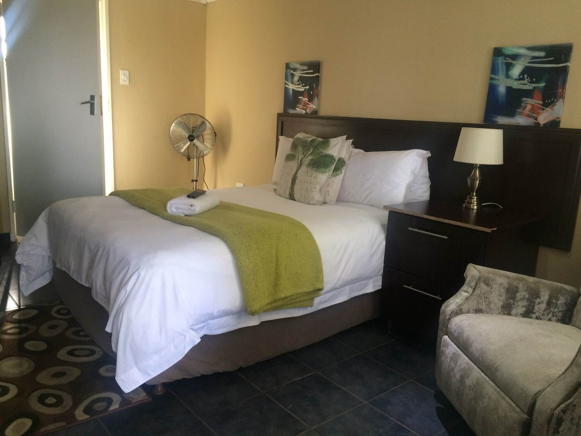 Mcbest Guest House Ермело Екстер'єр фото